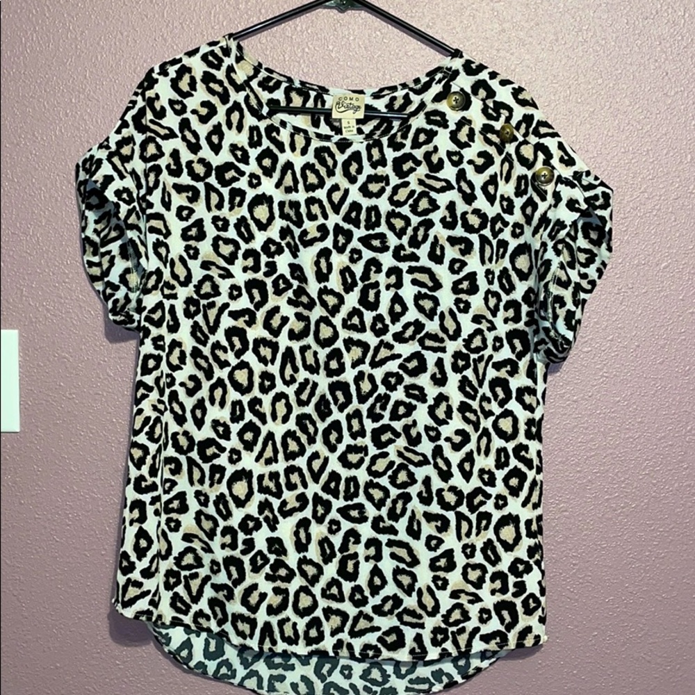 Flowy leopard blouse